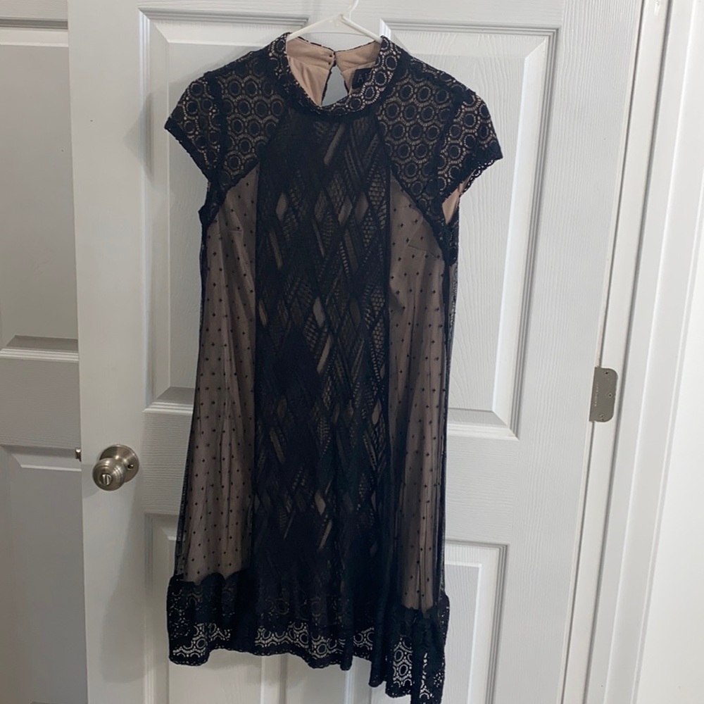 Black Lace Short Sleeve Dress!
